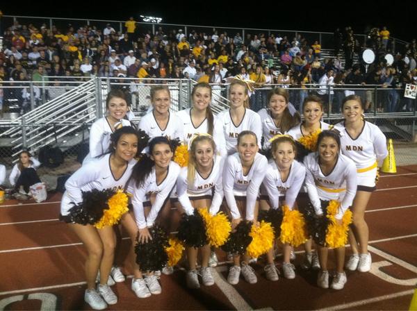 LiAna_Enriquez's tweet image. Macros de Niza cheerleaders! #varsityzone