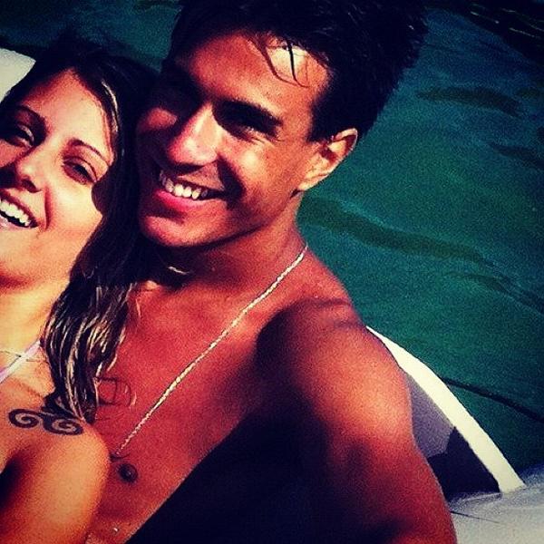 AmoPeLaris's tweet image. #PeLaris é VIDA! @pelurestart @baronelarissa como amo ver vocês juntos, apaixonados, tão lindos!