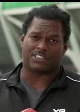 KSPP30's tweet image. Voting NO on #Question7 just because of Lavar Arrington's bush. 😂