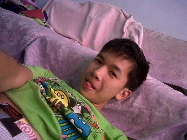 ballThaweesak's tweet photo. http://t.co/RTQz3HU6