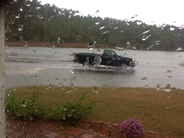 daniel_pouchot's tweet image. Here comes #Sandy