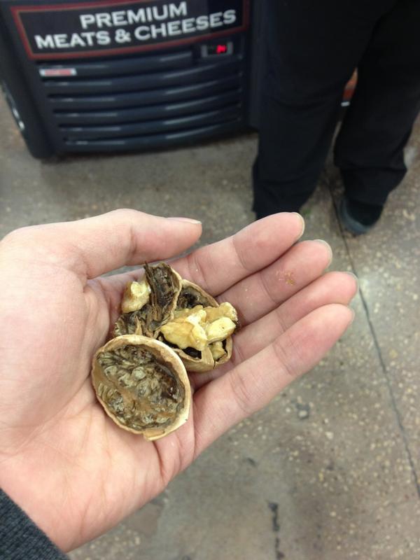 VBF_Lix's tweet image. I busted a nut #krogerproblems #Obama2012