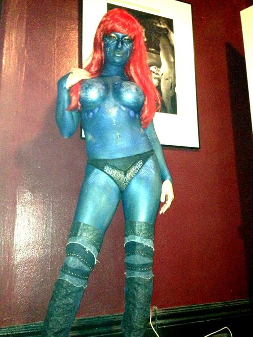 My body paint Halloween costume from last night's superhero themed Halloween party. Still have some paint<a href="/tag/mvp"class="tags"><span>#mvp</span></a>