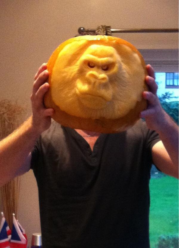 garethblwalker's tweet photo. #carvingcrazy http://t.co/hazANGZD