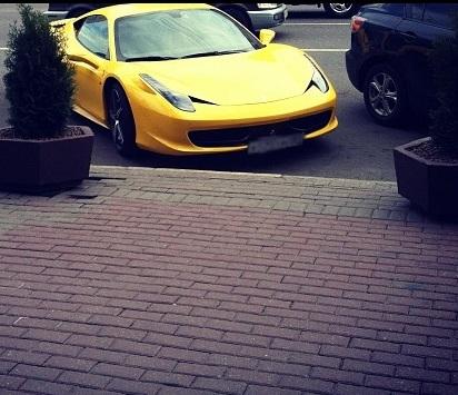 HeIsADeadMan's tweet photo. Yeni arabam :D http://t.co/c1gI51Jb
