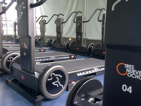 gim398's tweet image. Primer Centro "Ufficiale" #HeatProgram del Continente, salón exclusivo, instructores certificados y equipo original®