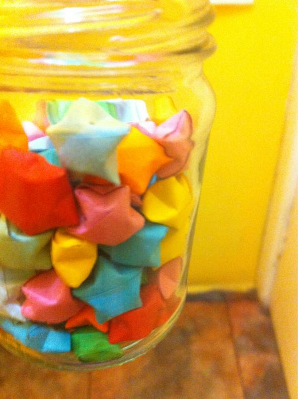 Saw this fanmail. A jar full of paper folded stars which have twitter urls in em. I will follow everytime I go toilet