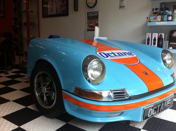 OctaneHair's tweet photo. our #porsche desk in our #lemans themed #mens hairdressers http://t.co/FYUsCCtK