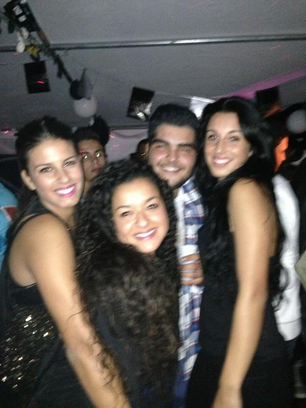 b_megui's tweet photo. @PatracNaomy @rey_samantha http://t.co/TcYBgZii