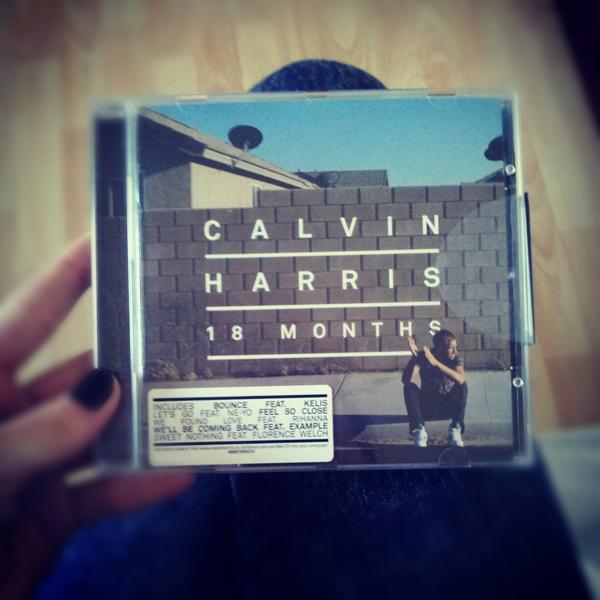 Yesss!! Enjoy! RT <a href="/SarrraG/">Sara</a> look what i got today! Wooo #loveit "