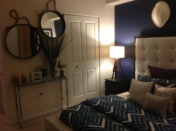 madsxy1's tweet photo. @Nate_Berkus thanks for hooking my bedroom up! http://t.co/BhafCXDk