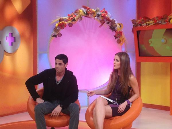 Maria Ines en la grabacion de los 25+ con Jorge Alberti A6_MOQdCUAIc3u_