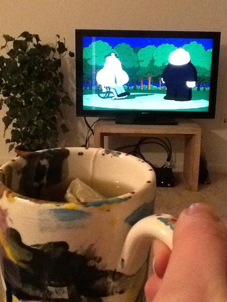 Samo100NYC's tweet image. Sat on the sofa with the light and heating on watching @FamilyGuyonFOX with a cuppa. A normal night in #NYC #PostSandy