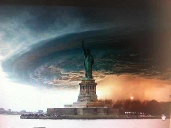 danitornel's tweet photo. @titokuri todo es culpa de @NataliaCso q nos anda asustando con esas fotos! http://t.co/ufs6Ufm0