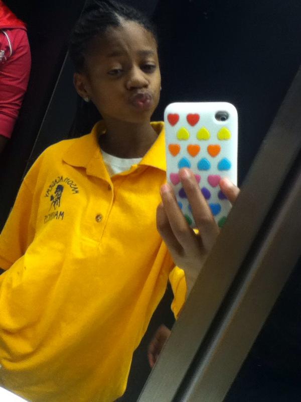 Turra_FreeBandz's tweet photo. Me Today At School http://t.co/LFcQDXyc