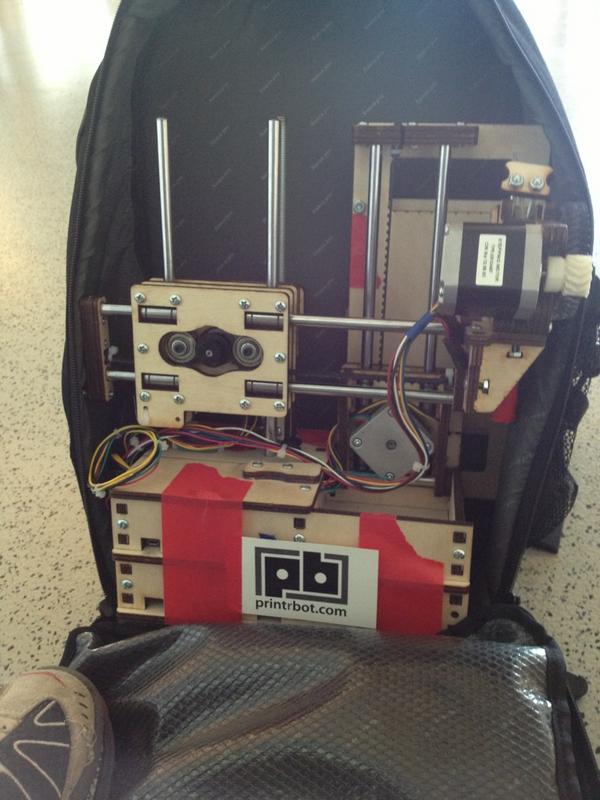 printrbot's tweet image. The @printrbot jr. just made it through airport security the 4th time this trip! Educating lots folks on 3D printing ;)