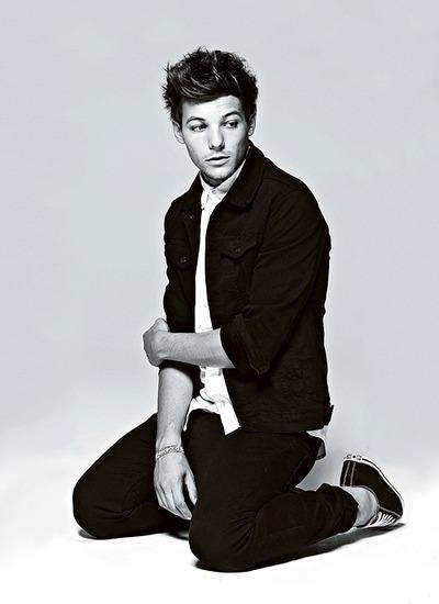 fkngJesseSL's tweet photo. Swag Swag Swag on Lou http://t.co/PdG0nRNg