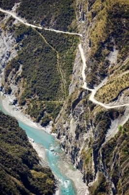 Dunloptyres_SA's tweet image. Today's Dunlop Dare to Drive is the stomach-churning Skippers Road in New Zealand. Would you #daretodrive?