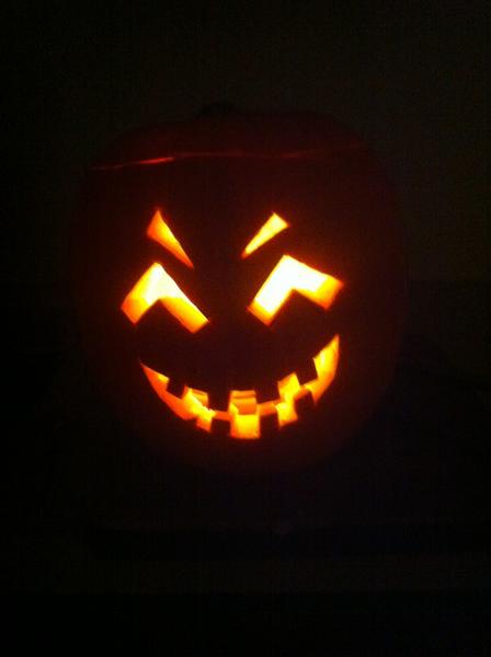 I know it's not exactly australian, but I'm lovin  gittin my scary on!