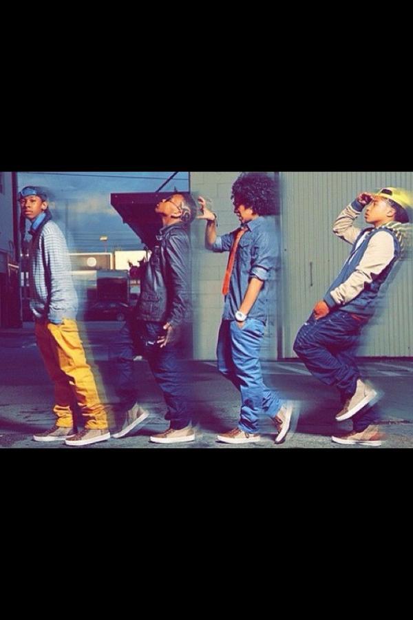 KeepinUpWithMB's tweet image. My favorite MB pic