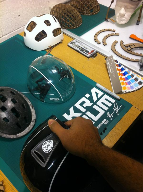 KraniumDesign's tweet photo. Custom made font for Kranium. 
We love a bit of customisation! http://t.co/0KCzfyfI