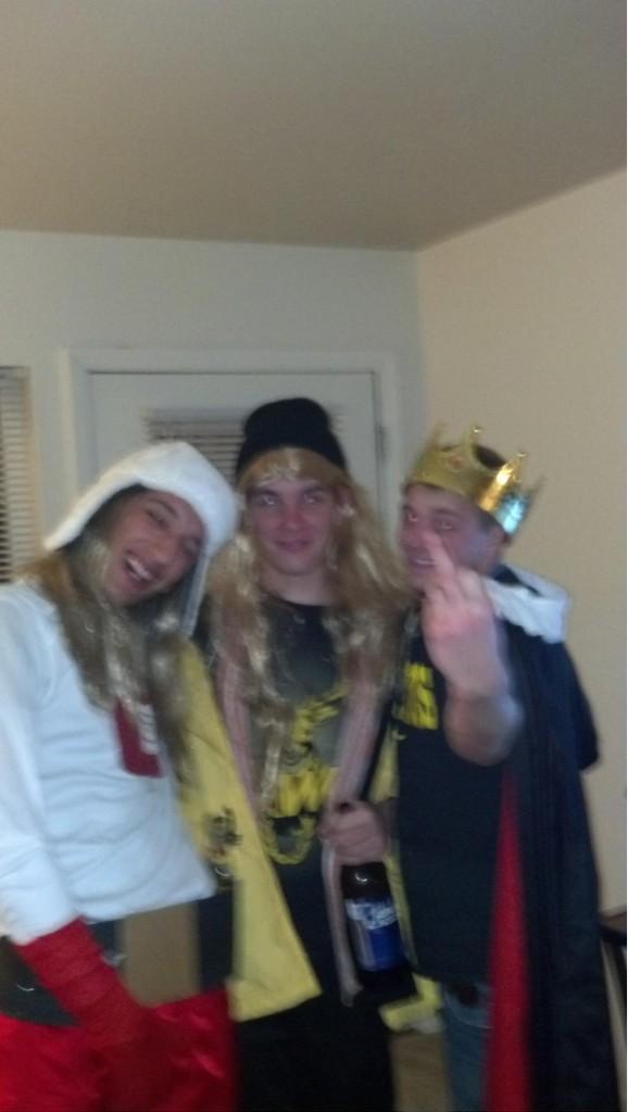 LeroyJ_21's tweet image. #nowordsforthis @rontron21