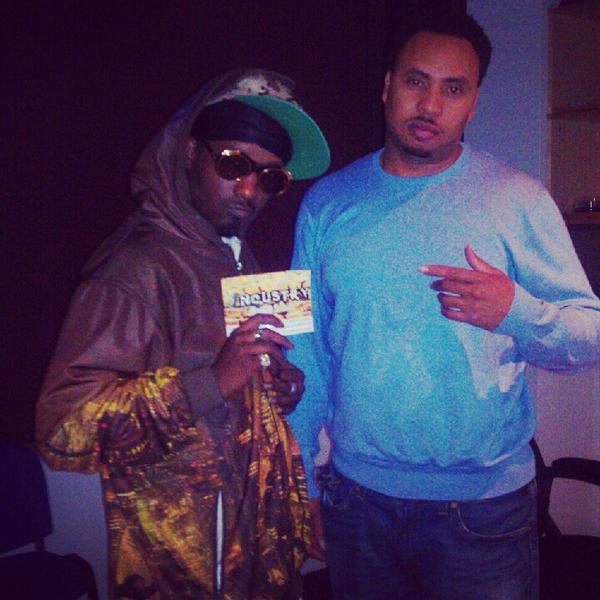 DJMOTORCITY's tweet photo. @NdustrySoundStu @detroitkingtape #LOUDMIX DJ salutes for the help for my mixtape called "Forward " D. to da A. vol.4 http://t.co/FeUEJ1QB