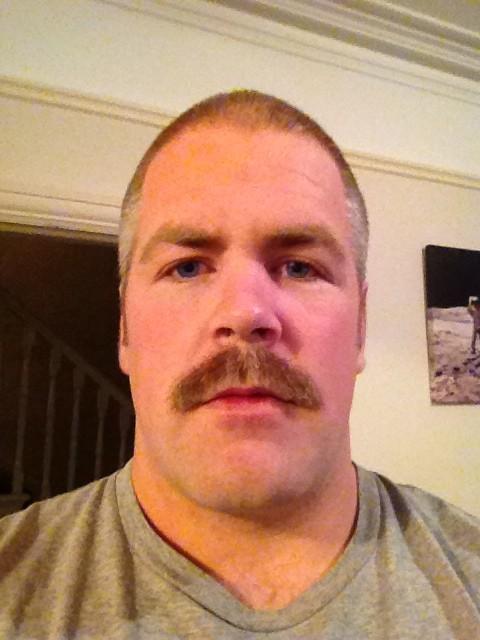 Quigs03's tweet photo. Preparing for the @LSFCOfficial calendar and #Movember2012
Yeah boi! #buzzcutt http://t.co/sh05KVta