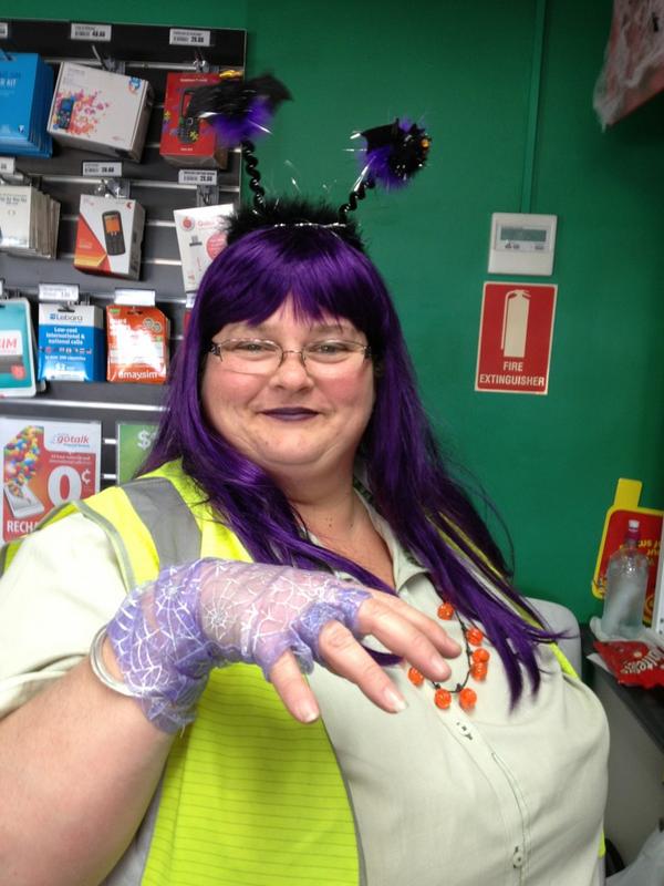 wwpetdbay's tweet photo. Happy Halloween http://t.co/i82GonM0