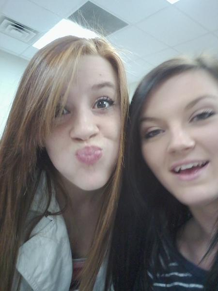 destinykayla12's tweet image. #TweetAPictureThatDescribesYourFriendship @KristyPeace_11 #DifferentPicture #WeBothLookDumb :)