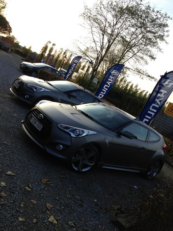 Today the Hyundai Belux staff gets to drive our newcomers. #velosterturbo #SantaFe