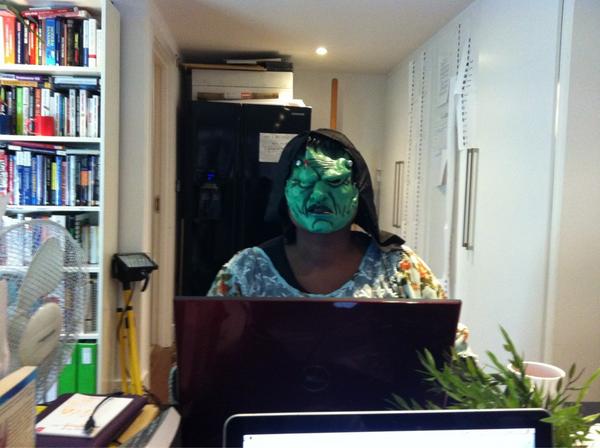 RT: @italianaParTime Halloween day in the office ;)