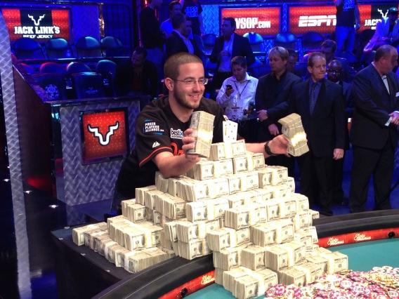 MagicAntonio's tweet image. Goooo @Gregy20723 !!! He played good. He was patient. He earned it. Biiiiiig congrats again. Really happy for him.