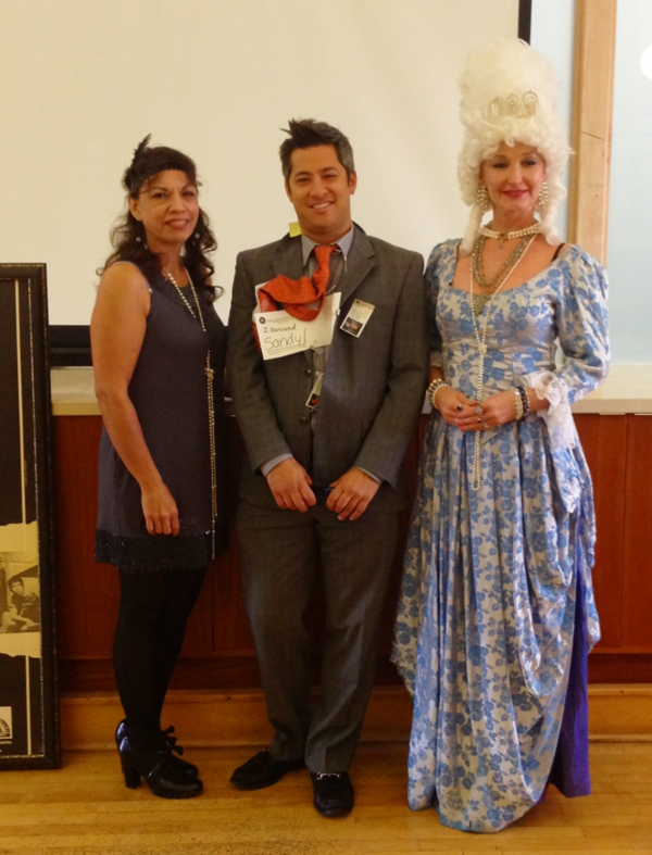 KWLarchmont's tweet photo. Happy Halloween from KW Larchmont!!! http://t.co/DbjuKR1y