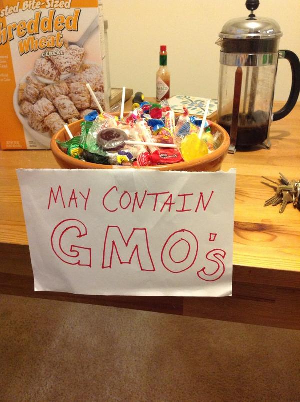 invertenerd's tweet image. Oooooo, scary!!  #prop37 #gmo