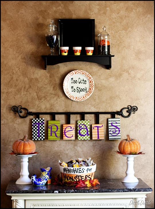 typodeco's tweet photo. Halloween Typo Treat Table http://t.co/qfOJ55vd