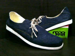 Moofeat Denim Shoes. Idr 185K. Grab Fast !!. 081916241161