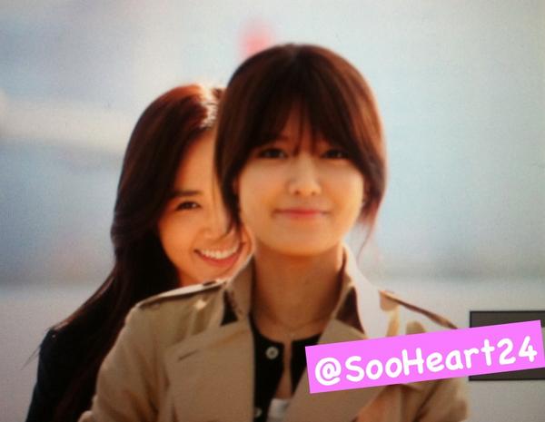 [PIC][01-11-2012]Yuri và SooYoung khởi hành đi Hồng Kông để tham dự sự kiện thời trang của thương hiệu "Burberry" - Page 5 A6lvAKQCEAAn9Qp