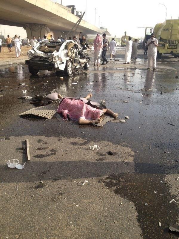 انفجار يهز شرق الرياض صور وفيديو يوم الخميس 16-12-1433 A6mK5keCcAAK6KC