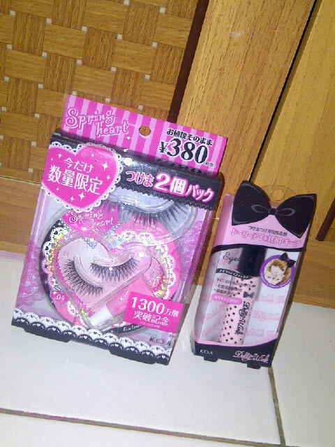 :D '@claudiatirza: Beli spring heart lashes and dolly wink dari @Kay_Collection :D '