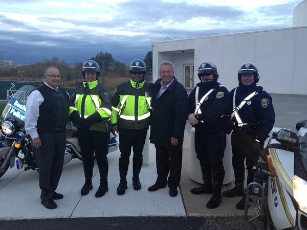 Maxwell_Leaders's tweet image. My motorcade and bus driver! #Exchange2012