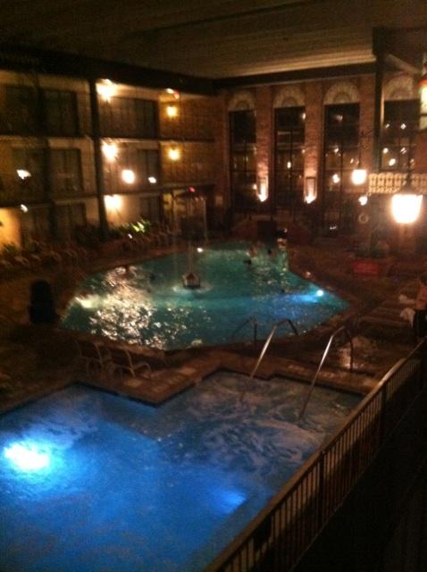 samcoleman2's tweet image. Our hotel for the night. #RoadTrips #MaroonNation