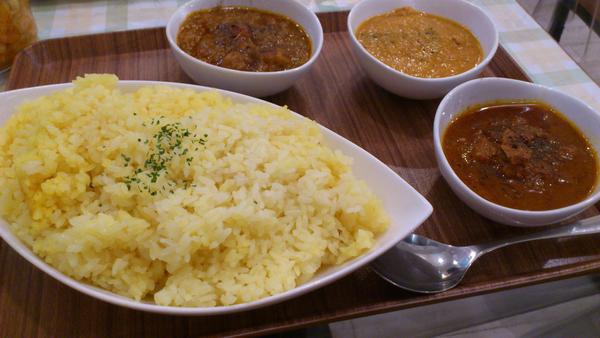 HYPER_pachi's tweet image. PLUCKカレー@アキバ！食ってきたったーい！美味しゅうございました。セガ秋葉原1号館（旧セガ）から5分ぐらいで思ったより近かったな。格ゲーマー的にはかなり使いやすいんじゃないでしょうか（笑）ディナーは月水金のみなのは覚えておくと良いかも