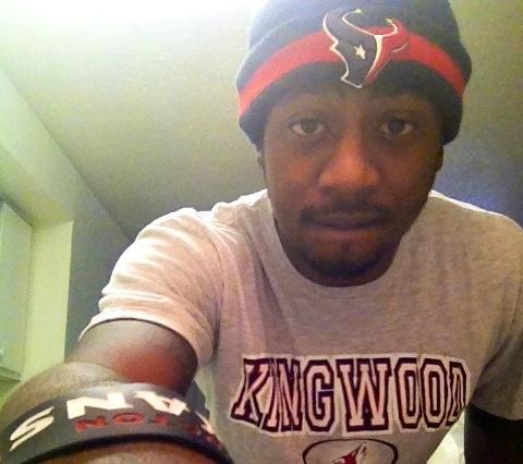 All I care about is money and the city where I from 💰💰💰 http://t.co/WxfDdp7O<a href="/tag/texas"class="tags"><span>#texas</span></a><a href="/tag/rare"class="tags"><span>#rare</span></a><a href="/tag/rnr"class="tags"><span>#rnr</span></a>