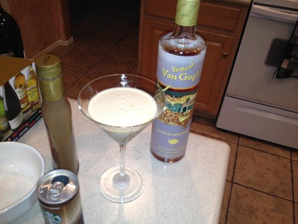 blakewillis62's tweet photo. It's 5 o'clock somewhere http://t.co/HS8zI226