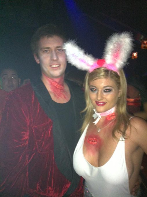 My #Halloween Costume with @nikodawes http://t.co/SeAQZ2IR<a href="/tag/halloween"class="tags">#Halloween</a><a class="tags" target="_blank" title="On Twitter" href="/?out=eyJ0eXAiOiJKV1QiLCJhbGciOiJIUzUxMiJ9.eyJpYXQiOjE3MjMyNzEwMDIsImlzcyI6InR3cG9ybnN0YXJzLmNvbSIsIm5iZiI6MTcyMzI3MTAwMiwiZXhwIjoxNzU0ODA3MDAyLCJyZWRpcmVjdF91cmwiOiJodHRwczovL3R3aXR0ZXIuY29tL25pa29kYXdlcyJ9.cQQf7Ac6pdZjjI6JgDzO7gwX_vRGwffKe3lUfWkUDck1vZ8y2JEoq8_rVqCQz-7ZL2YydTsvFr9AIG5YGVq69A">@nikodawes</a>