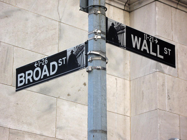 freetradeforex's tweet photo. Wall Street set for best week in a month after jobs data
http://t.co/iIpgXngX http://t.co/hIVcqumV
