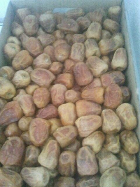 aljoood9's tweet photo. السلام عليكم تم افتتاح هذا الحساب لبيع تمر السكري و قهوة الكيف http://t.co/9EiAZBHU