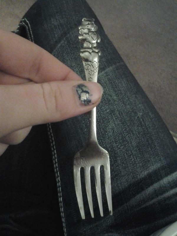 Hannah_owens101's tweet image. Lmfao!! Look at what I found. Im so easily entertained! :-) #tinyfork