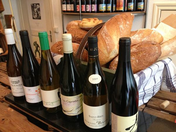 Introducing JC Mandard as a marvel Touraine Sauvignon among friends <a href="/Vleckwijnen/">Vleck wijnen</a> today from 12 till 17.